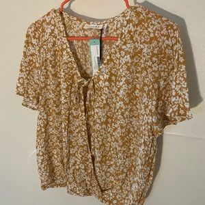 LUQ Yellow floral NWT